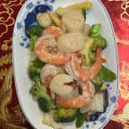 Best Shrimp and Scallops with Vegetables in Ashburn, VA